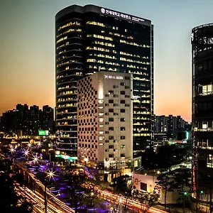 Manu *** Seoul